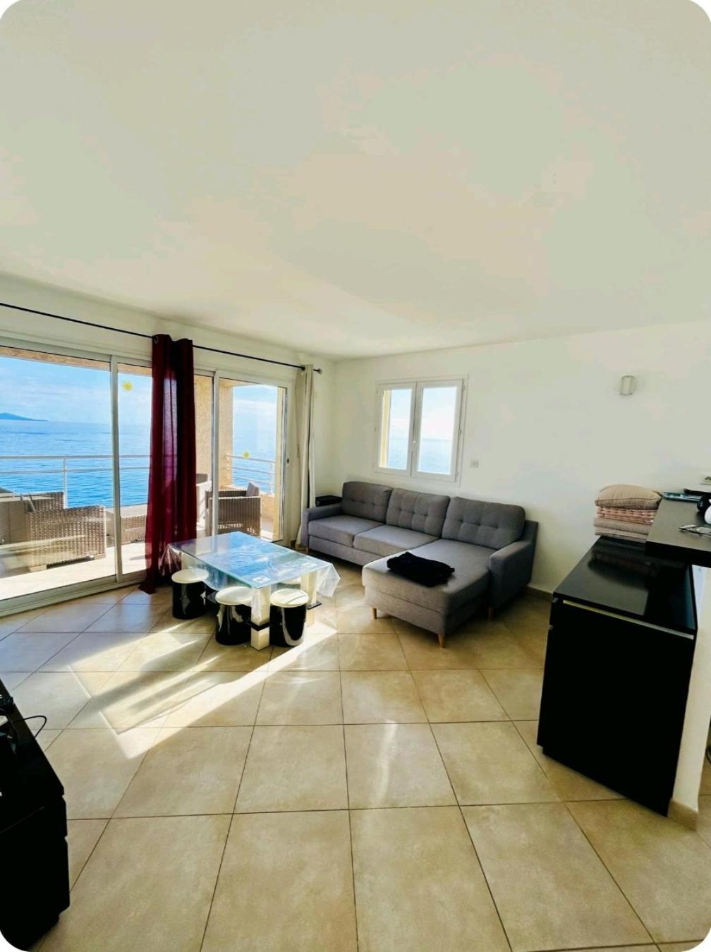 F3 Apartamento Luri