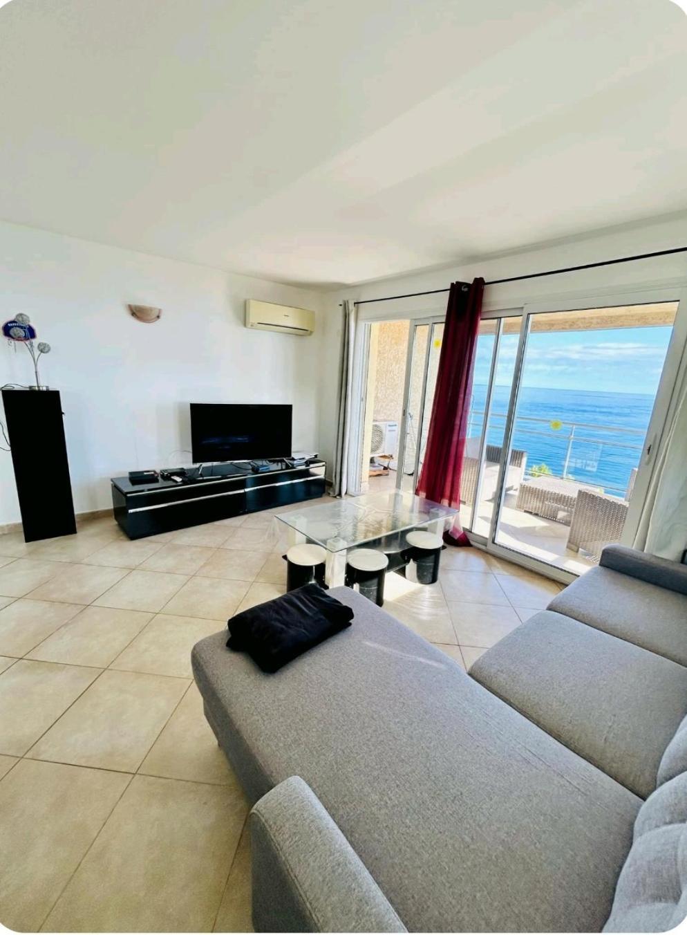 Apartment F3 Luri